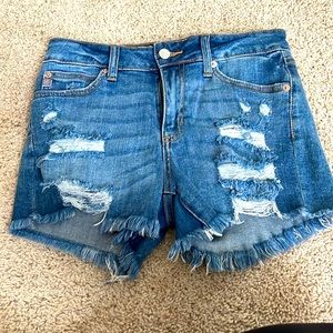 Pookie and Sebastian Jean shorts womens small with stretch.
